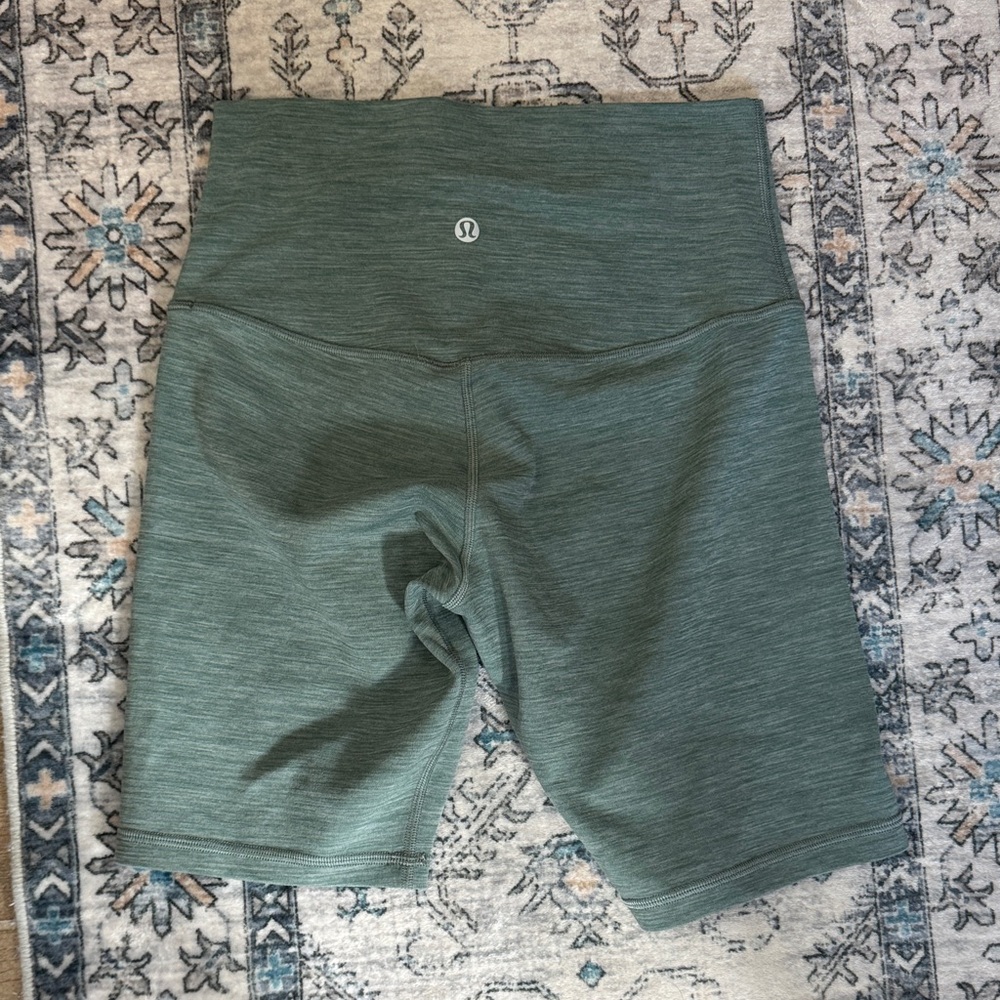 lululemon High-Rise align Shorts in Heathered Sage Green